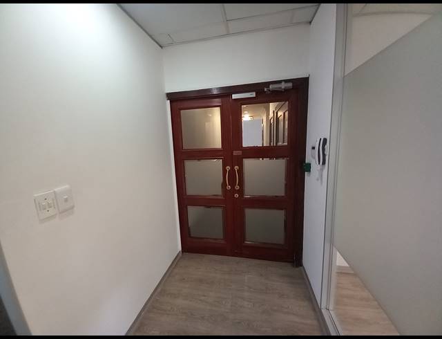529M² OFFICE TO LET IN BRYANSTON